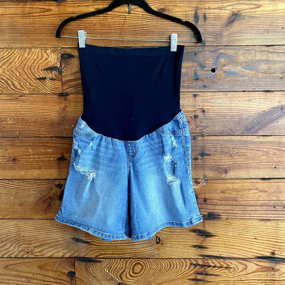 1822 Denim Junia Maternity Sustainable Denim Cutoff Shorts size 10/30